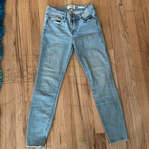 Frame Light Blue Skinny Crop Jeans